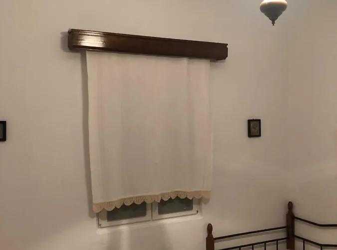 Traditional House - Apeiranthos Naxos Apérathos