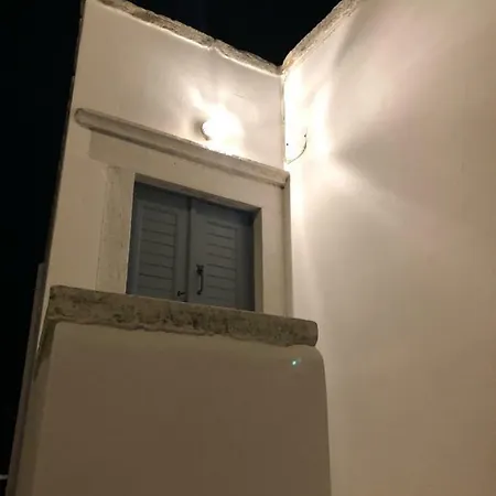 Traditional House - Apeiranthos Naxos * Apérathos