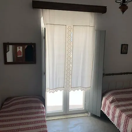 Traditional House - Apeiranthos Naxos Apartamento Apérathos